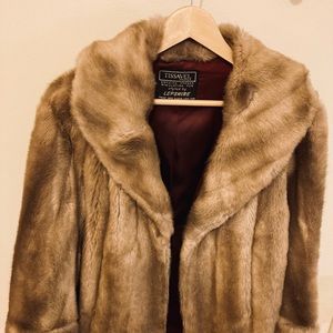 Beautiful French FauxFur Cape excellent condition